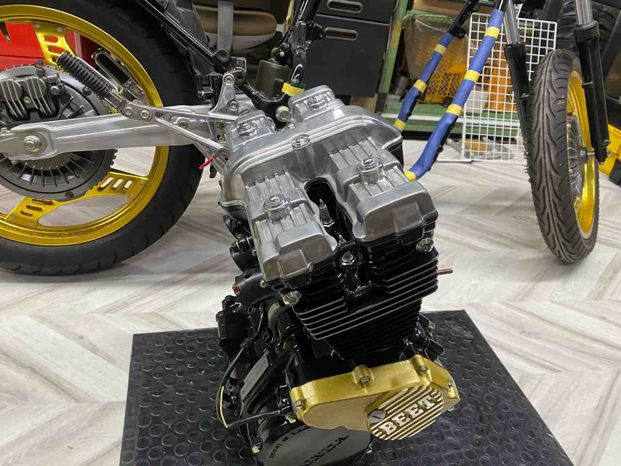 大阪府N様CBX400FエンジンOH/フルレストア : Deep Fieldのスタッフblog