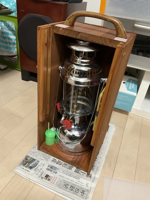 バタフライランタン 自作収納ボックス付き　ペトロマックス バタフライランタン専用ケースをDIYで作成！ペトロマックスもOK