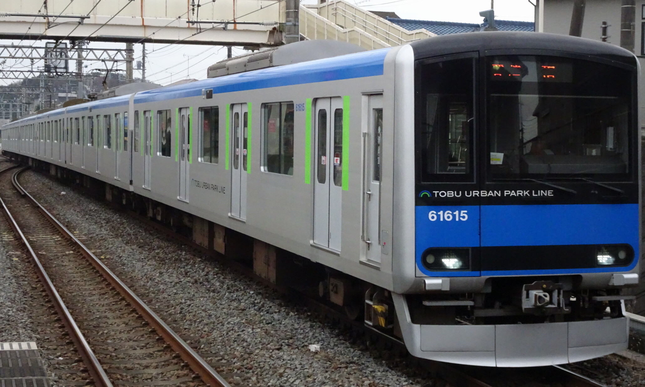 Tobu_60000_Series_Tobu_Urbanpark_Line(Noda_Line)