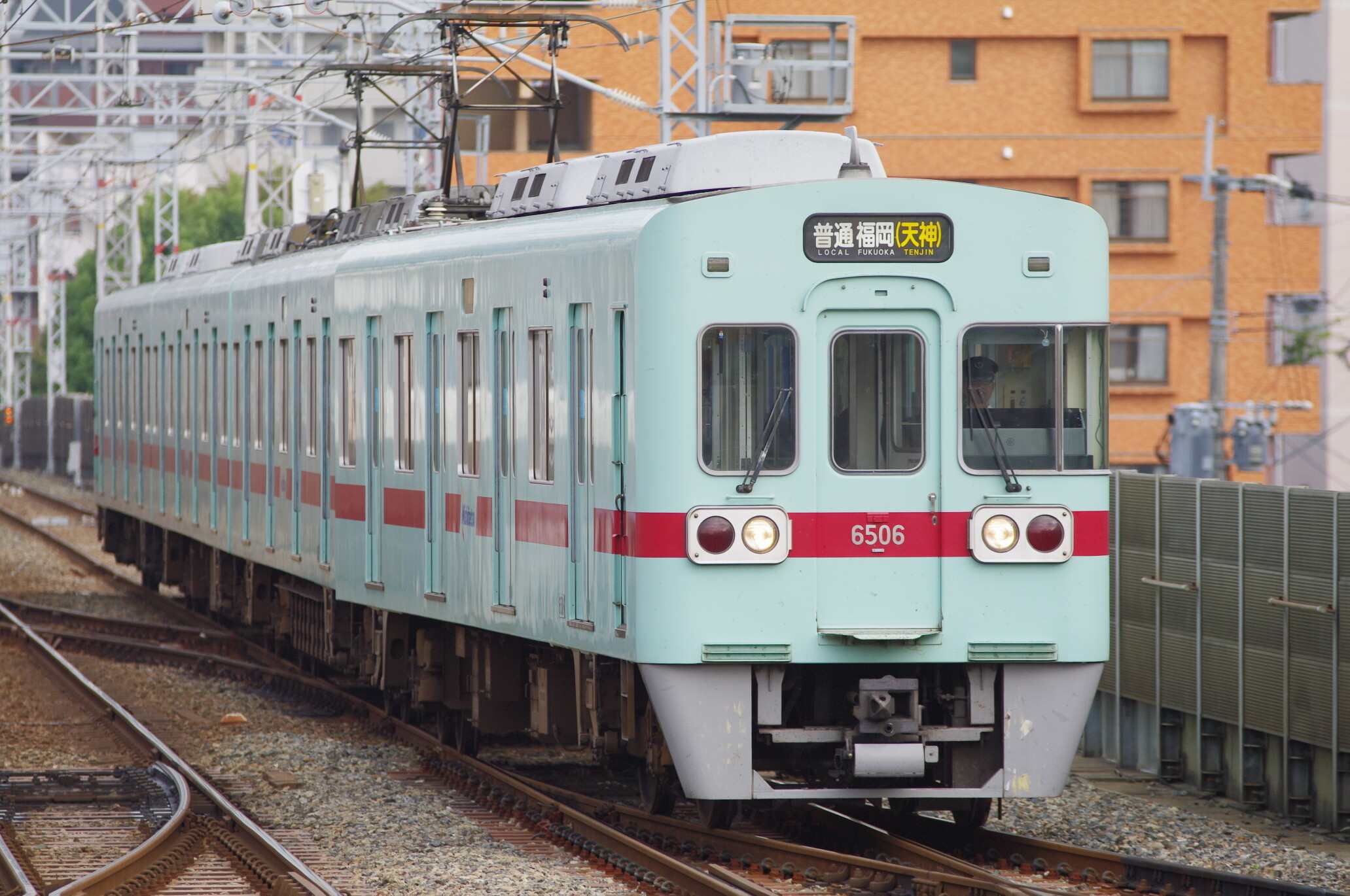 Nishitetsu_6000_Series