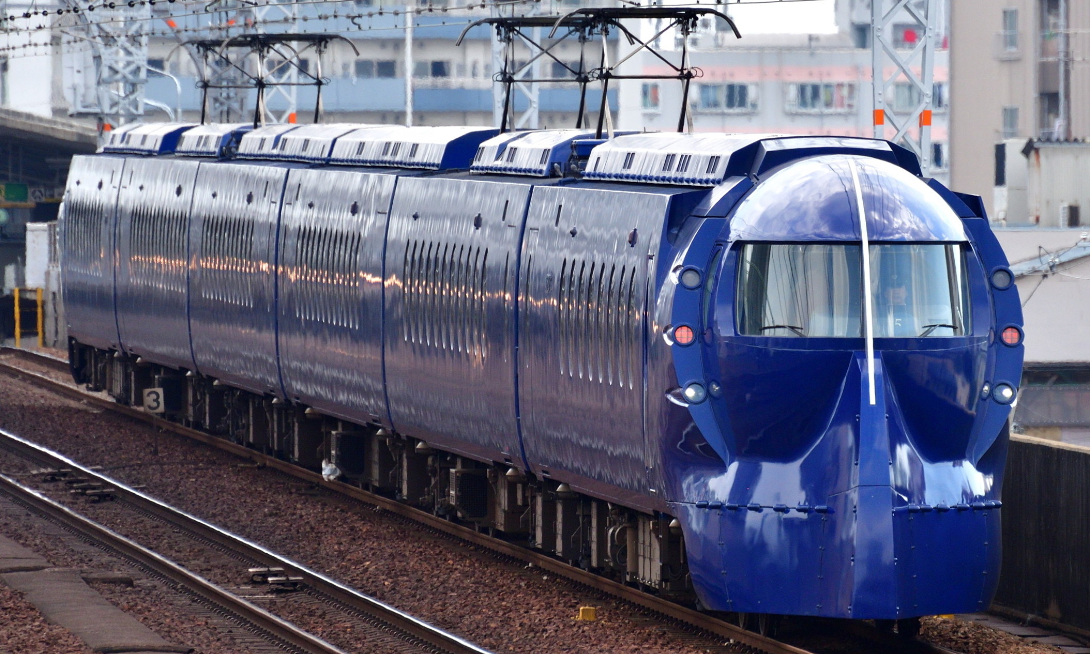 Nankai_Electric_Railway_50000_Series_Special_Exp