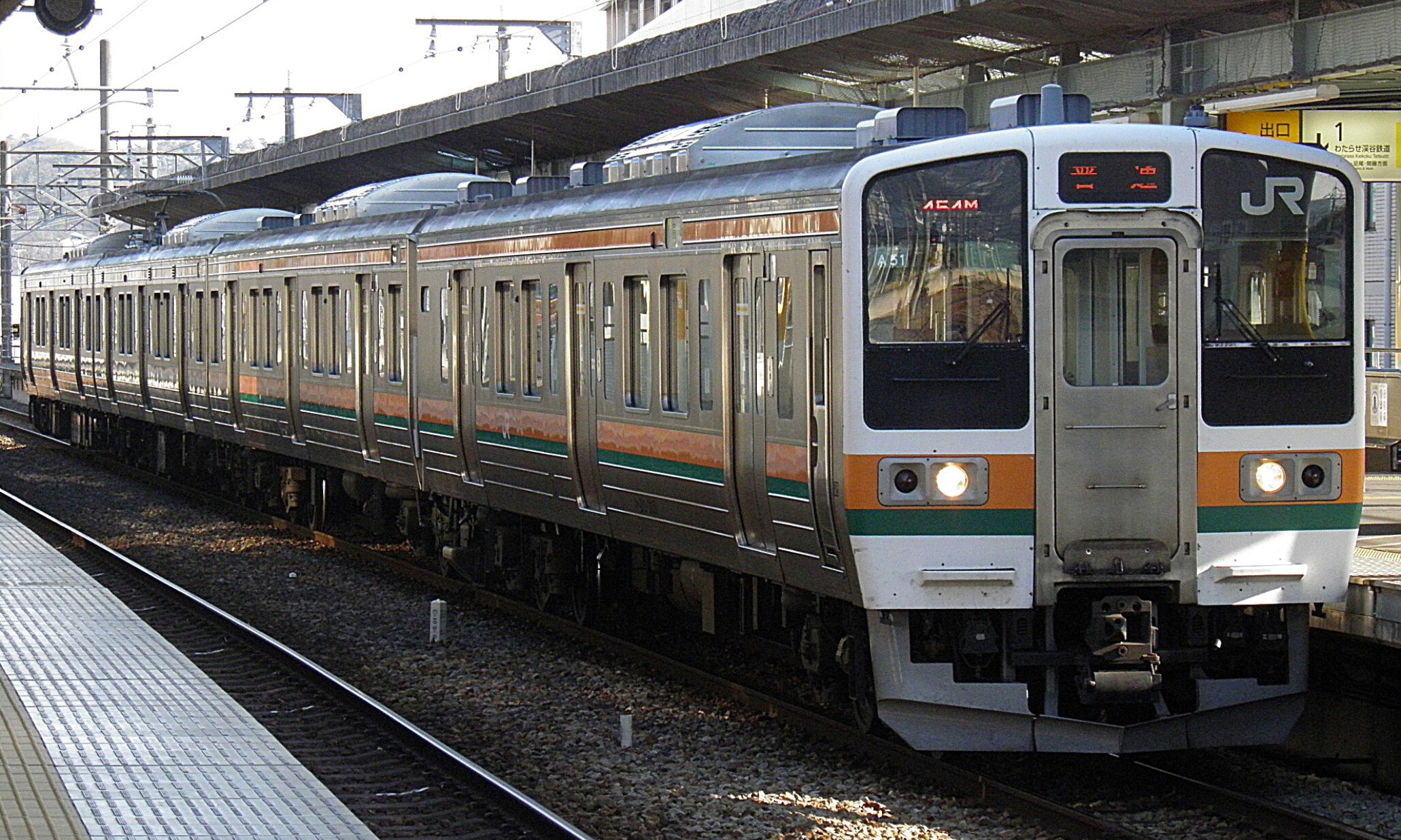 JR_East_211_Series(Ryomo_Line)