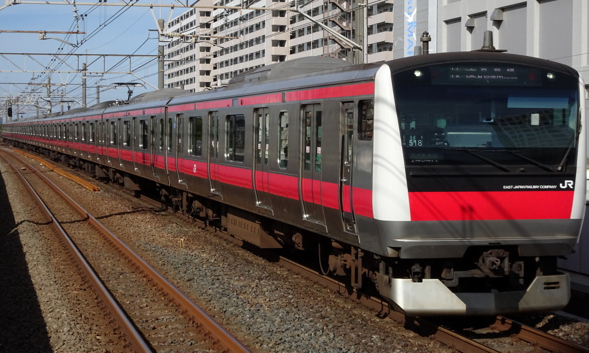 20180JR_East_E233_Series(Keiyo_Line)815154448