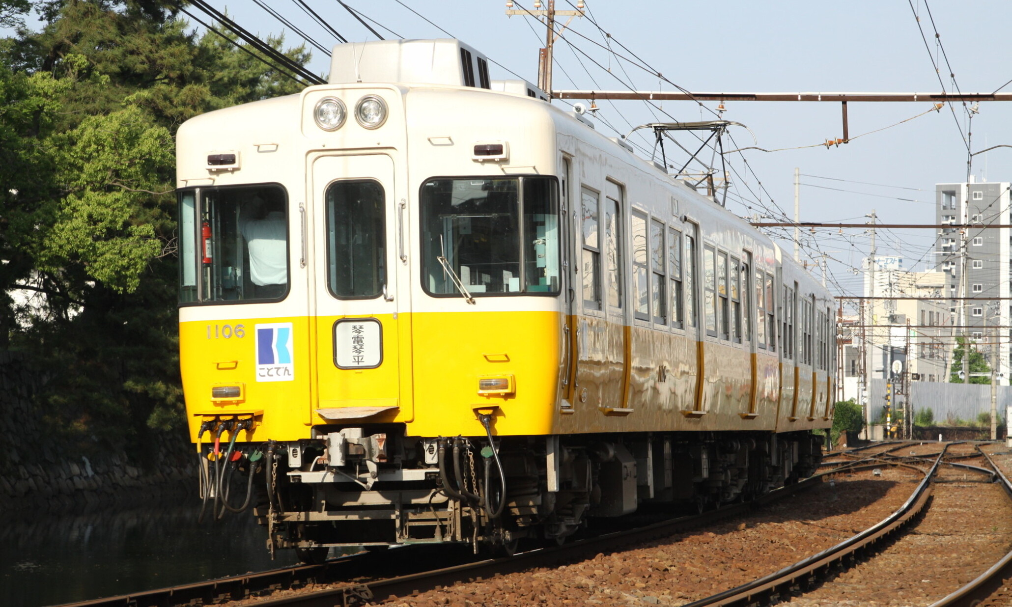 Kotoden_1100_Series