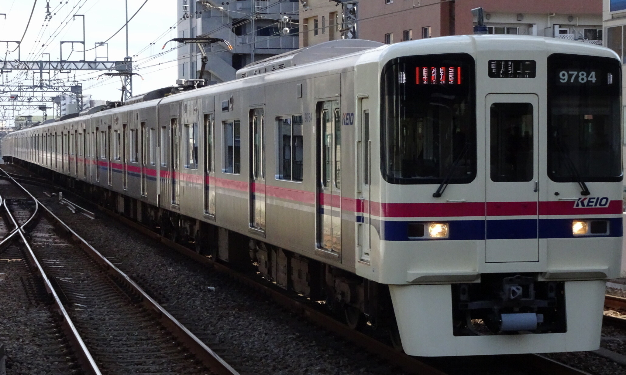 Keio_Line_9000_Series