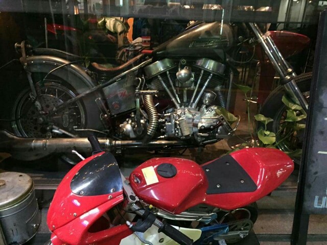 じゅんぞう リンダガレージ Deeroom