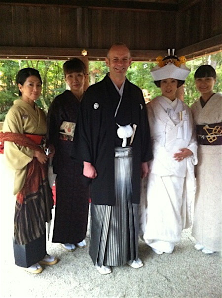 日本だから日本式の結婚式で Kimono Kaguya