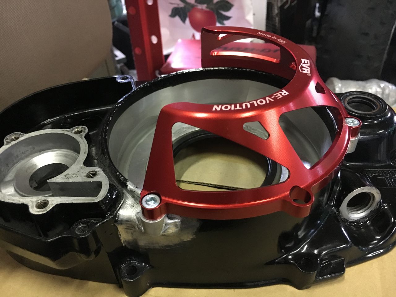 RZ250クラッチカバー RZ250？ スケルトンクラッチカバー 続き・・・。 | 有限会社