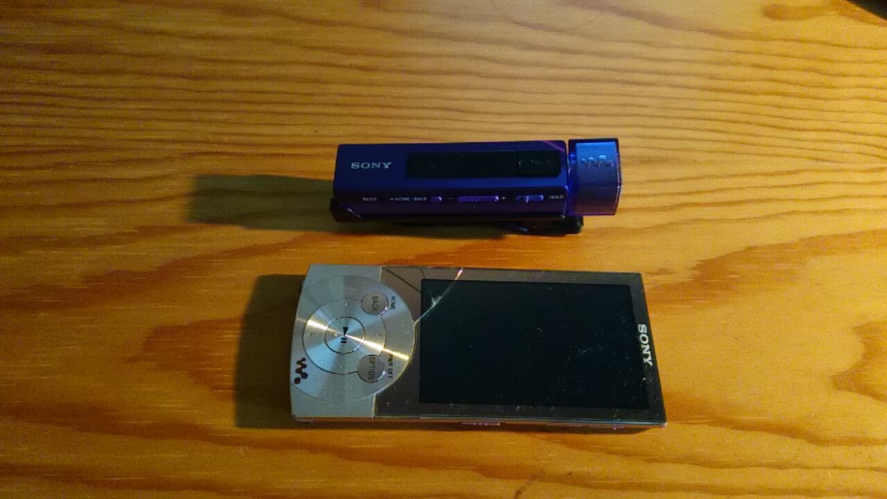 sony ウォークマン Mシリーズ NW-M500 バイオレット 音楽を聴くことに