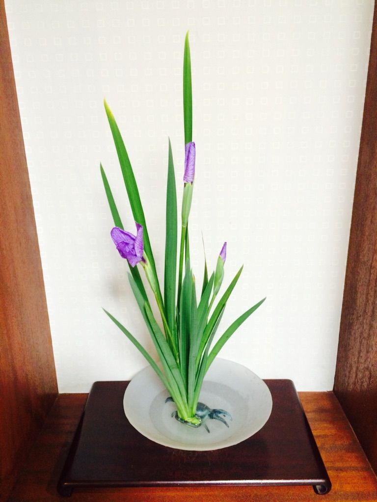 華道則天門で使う花を支える花留め蟹 金属製 赤いカニの金属工芸品 華道則天門で使う花を支える花留め蟹 金属製 赤いカニの
