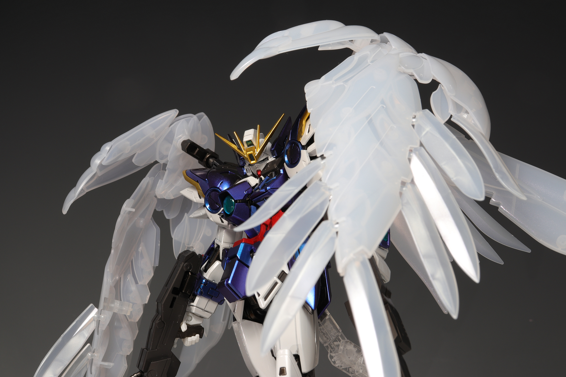 MG ウイングガンダムゼロ EW Ver.Ka チタニウムフィニッシュ（＋クリア
