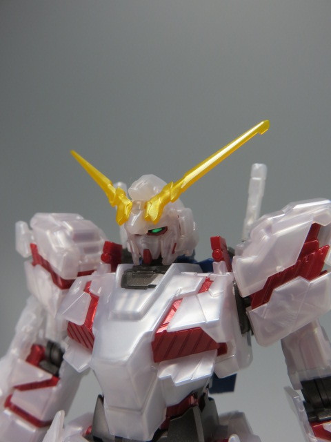 HG 1/144 ガンダムベース限定 ユニコーンガンダム(ユニコーンモード)[メタリックグロスインジェクション] HG 1/144 ガンダムベース限定 ユニコーンガンダム ユニコーン