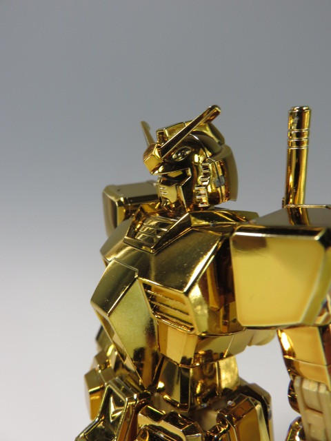 HGUC ガンダムベース限定景品 RX-78-2ガンダム［ゴールドコーティング