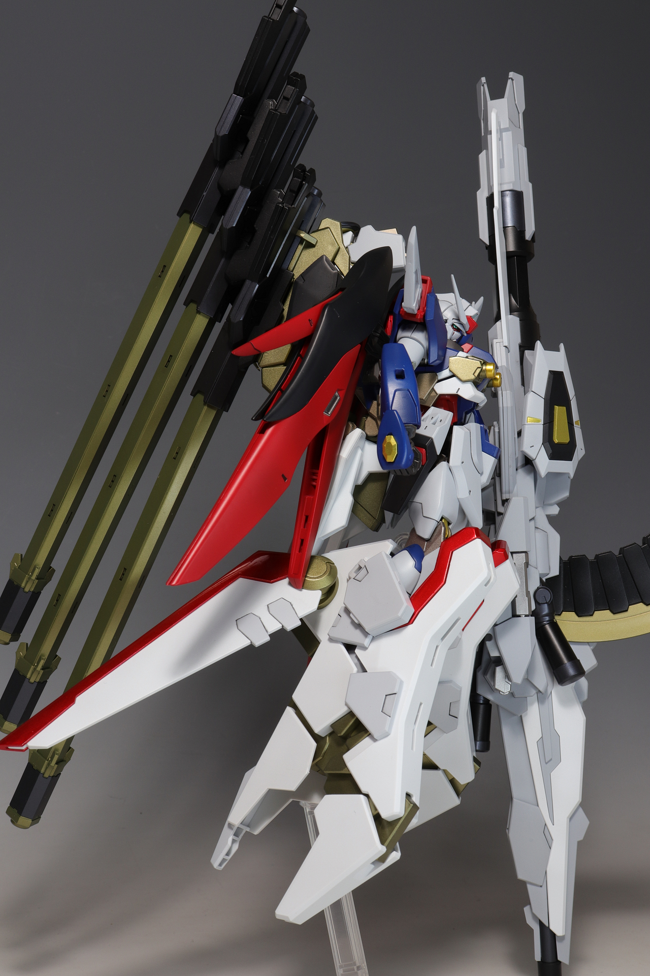 HG デスティニーガンダム SpecII + ゼウスシルエット 塗装/完成 HG デスティニーガンダム SpecII + ゼウスシルエット 塗装/完成