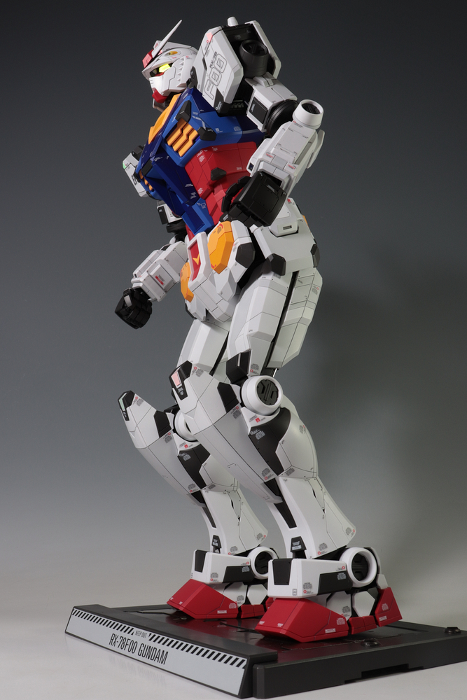 1/48 RX-78F00ガンダム 完成編 : デンデロの消失