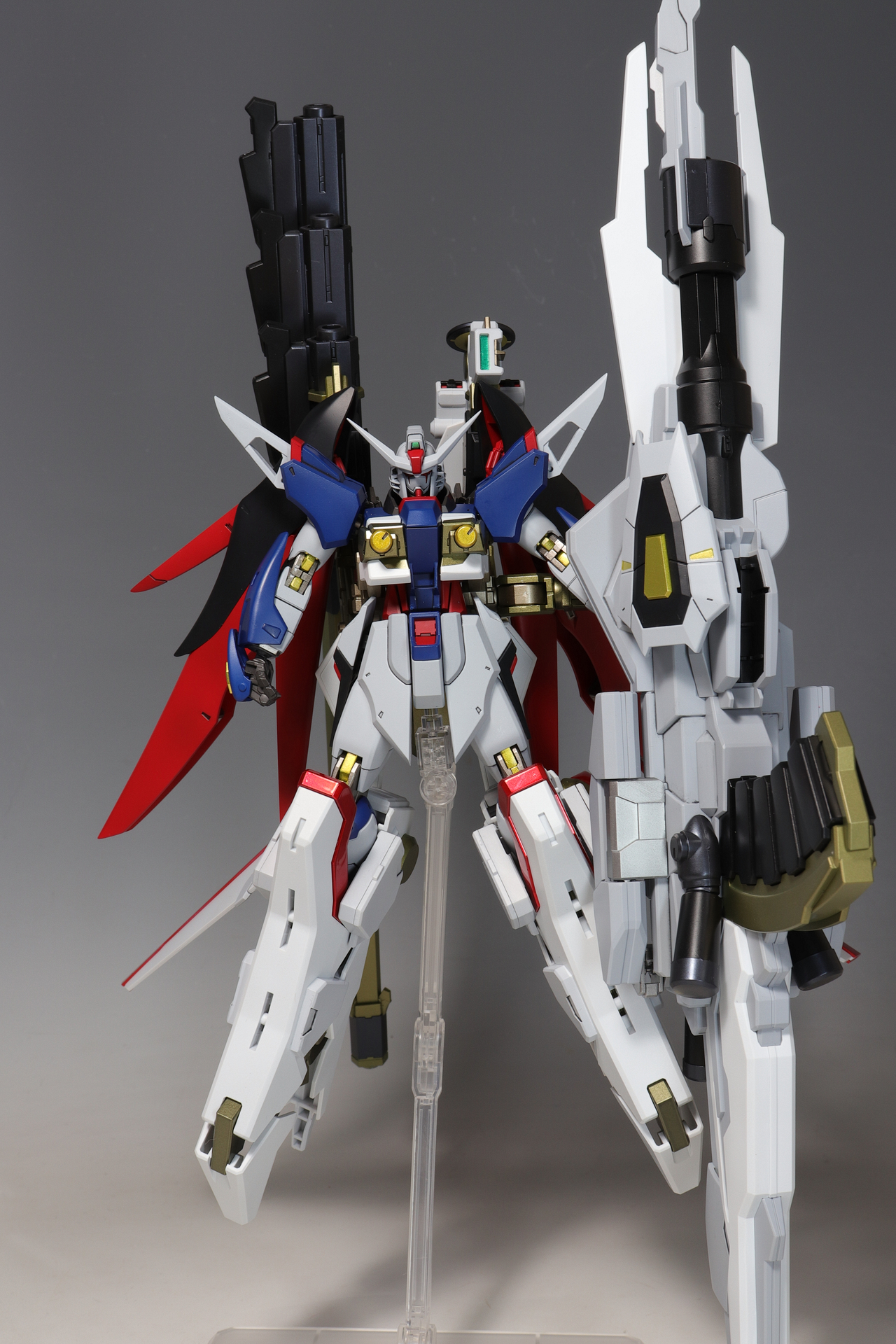 HG デスティニーガンダム SpecII + ゼウスシルエット 塗装/完成 HG デスティニーガンダム SpecII + ゼウスシルエット 塗装/完成