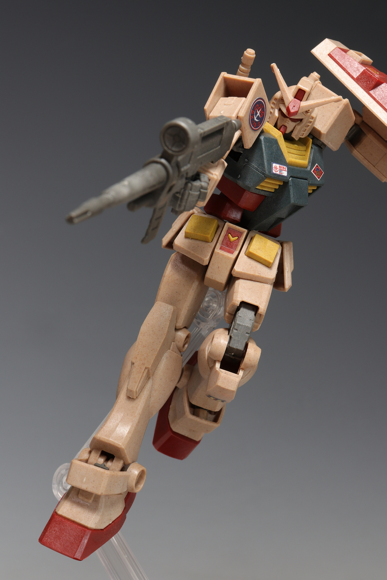 ガンダムエピオンウイングガンダム EW RX-78-2 ヴィンテージカラー ガンダムエピオンウイングガンダム EW RX-78-2 ヴィンテージカラー 1