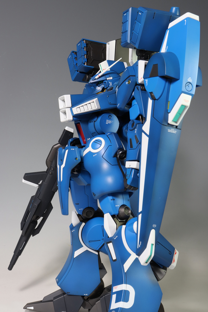 MG ガンダムMK-V 完成品 ガンプラ「MG ガンダムMk-V」がクリアカラーになって登場！インコム