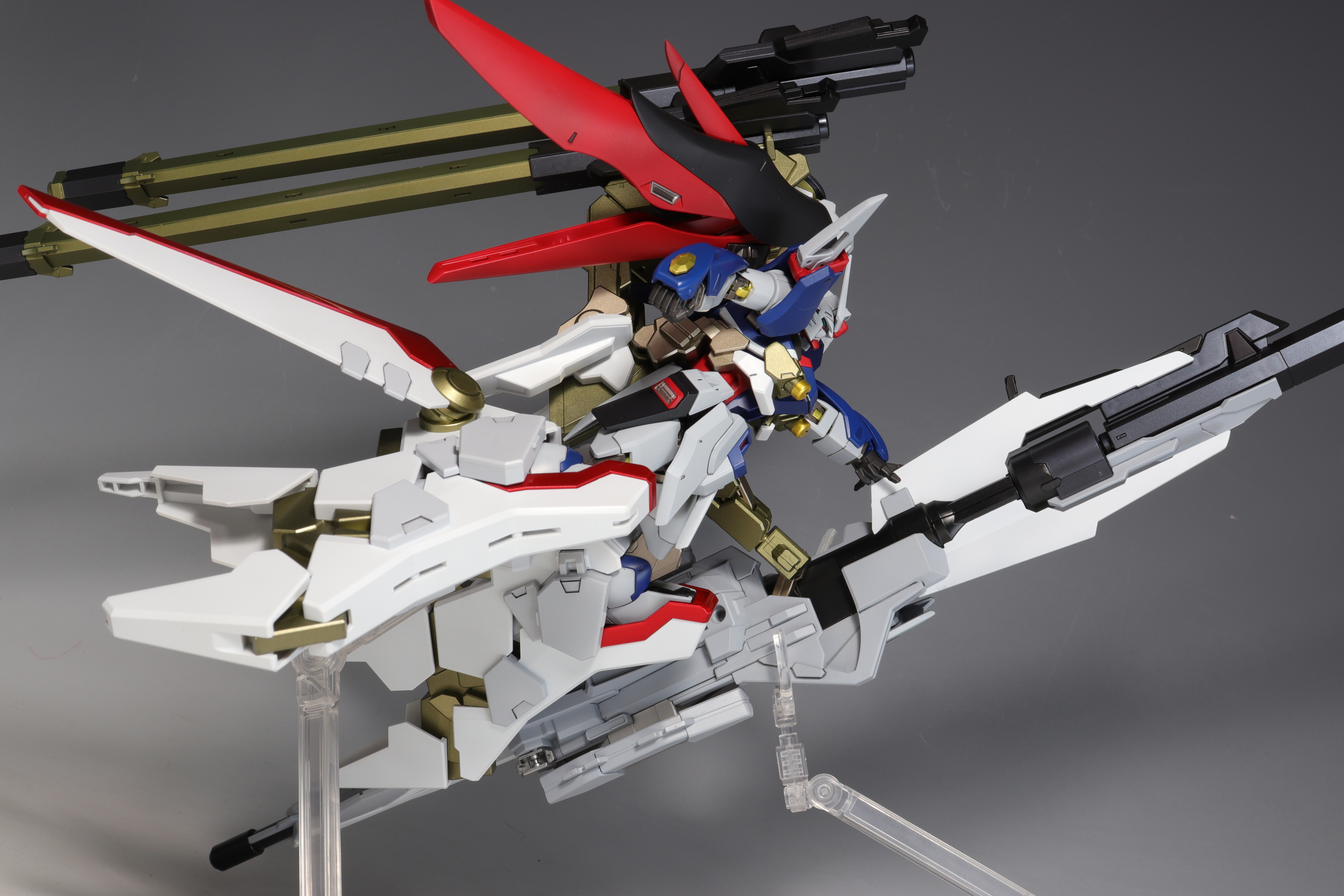 HG デスティニーガンダム SpecII + ゼウスシルエット 塗装/完成 HG デスティニーガンダム SpecII + ゼウスシルエット 塗装/完成