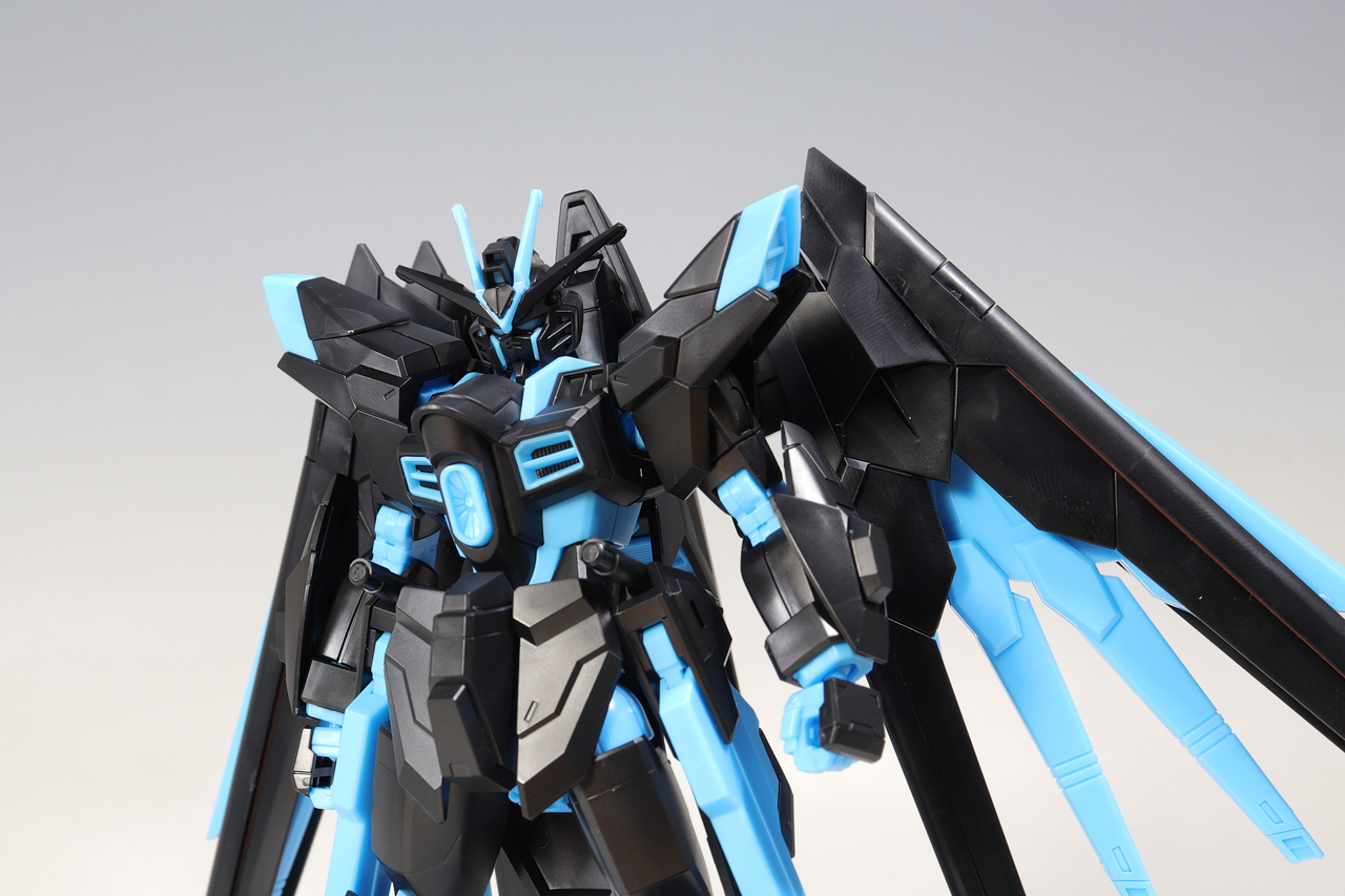 HG マイティーストライクフリーダムガンダム ［リサーキュレーション