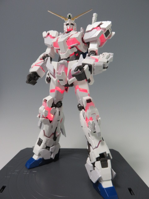 RG ガンダムベース限定 ユニコーンガンダム［デストロイモード］ Ver