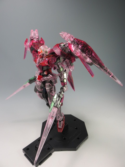 MGトランザムライザー　クリアカラー　ガンダムベース限定 MG 1/100 ガンダムベース限定 トランザムライザー [クリアカラー