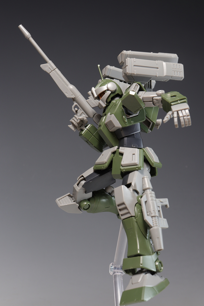 HG ジム・スナイパーカスタム （ミサイル・ランチャー装備