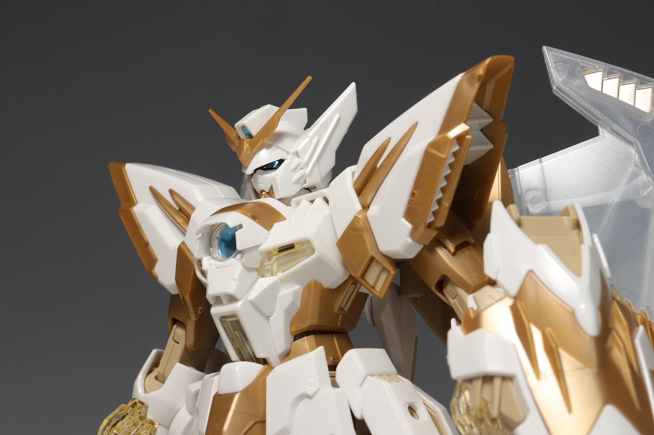 MG ガンダムエピオンEW [CROSS CONTRAST COLORS / CLEAR WHITE MG ガンダムエピオンEW [CROSS CONTRAST COLORS / CLEAR WHITE