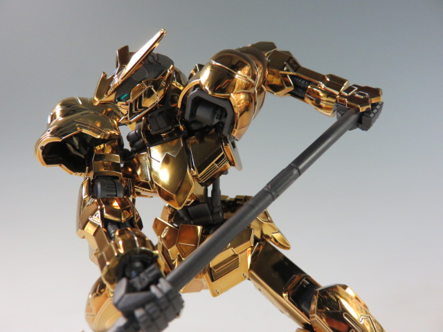 HGIBO ガンダムバルバトス ゴールドメッキVer. レビュー HGIBO ガンダムバルバトス ゴールドメッキVer. レビュー