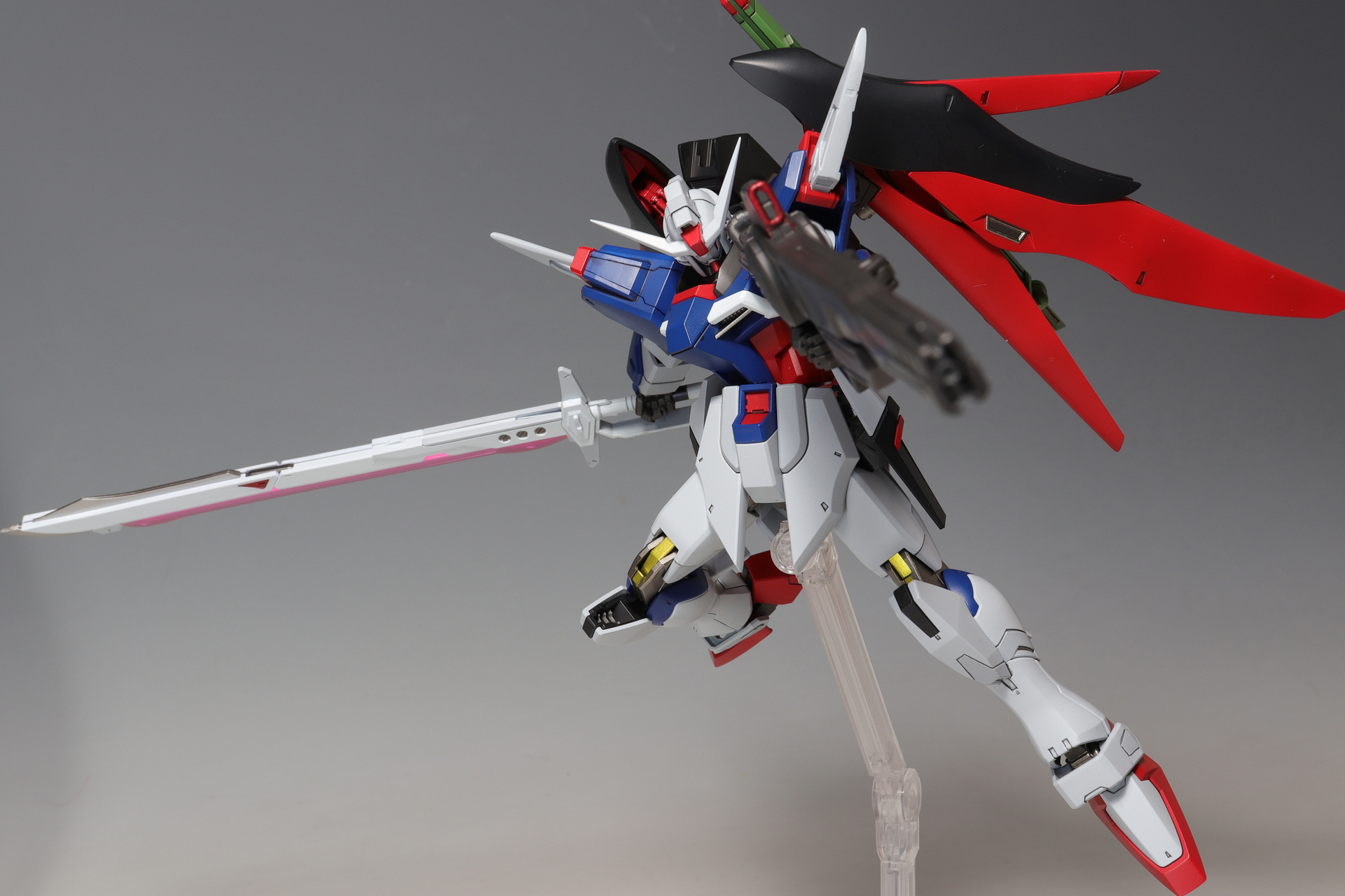 HGCEデスティニーガンダムspecii完成品　全塗装 HGデスティニーガンダムSpecⅡ全塗装