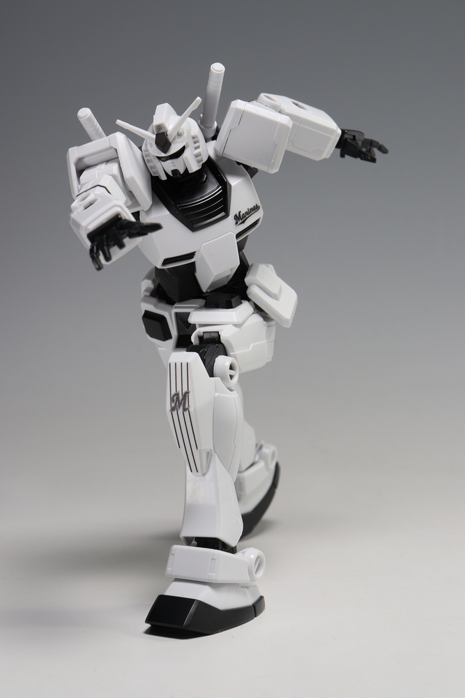 HGUC RX-78-2ガンダム マリーンズバージョン レビュー : デンデロの消失