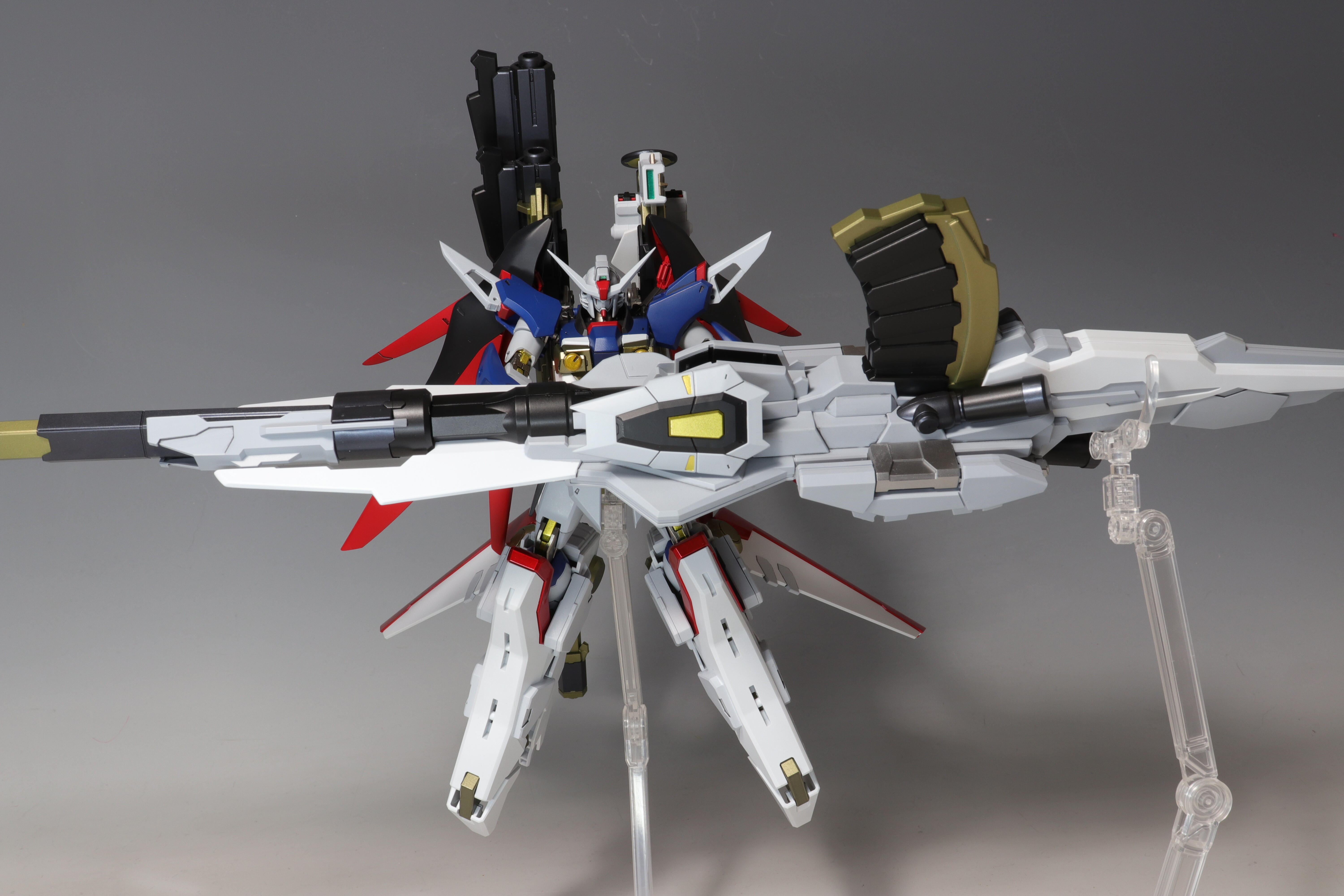 HG デスティニーガンダム SpecII + ゼウスシルエット 塗装/完成 HG デスティニーガンダム SpecII + ゼウスシルエット 塗装/完成