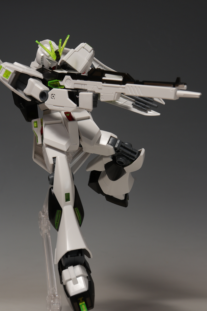 EG νガンダム ソリッドクリア (ガンプラ一番くじ 2024 G賞 EG νガンダム ソリッドクリア (ガンプラ一番くじ 2024 G賞