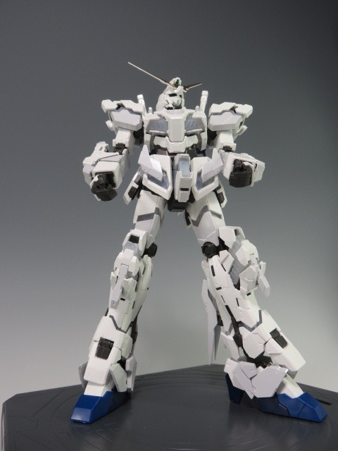 RG ガンダムベース限定 ユニコーンガンダム［デストロイモード］ Ver