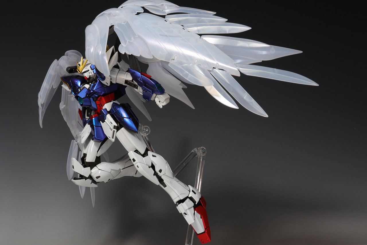 BANDAI SPIRITS アクションベース8［クリアカラー］ : デンデロの消失