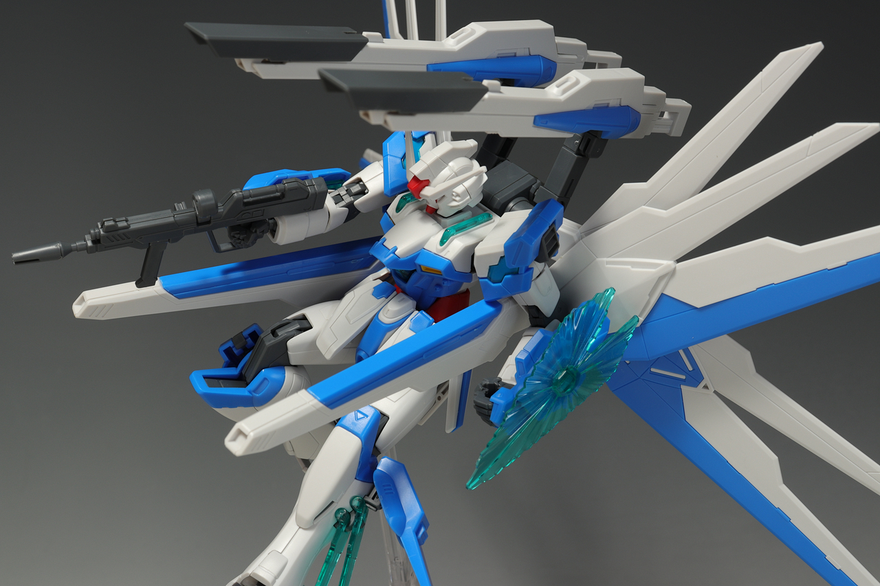 HG ガンダムブレイカーバトローグ ガンダムヘリオス 1/144スケール