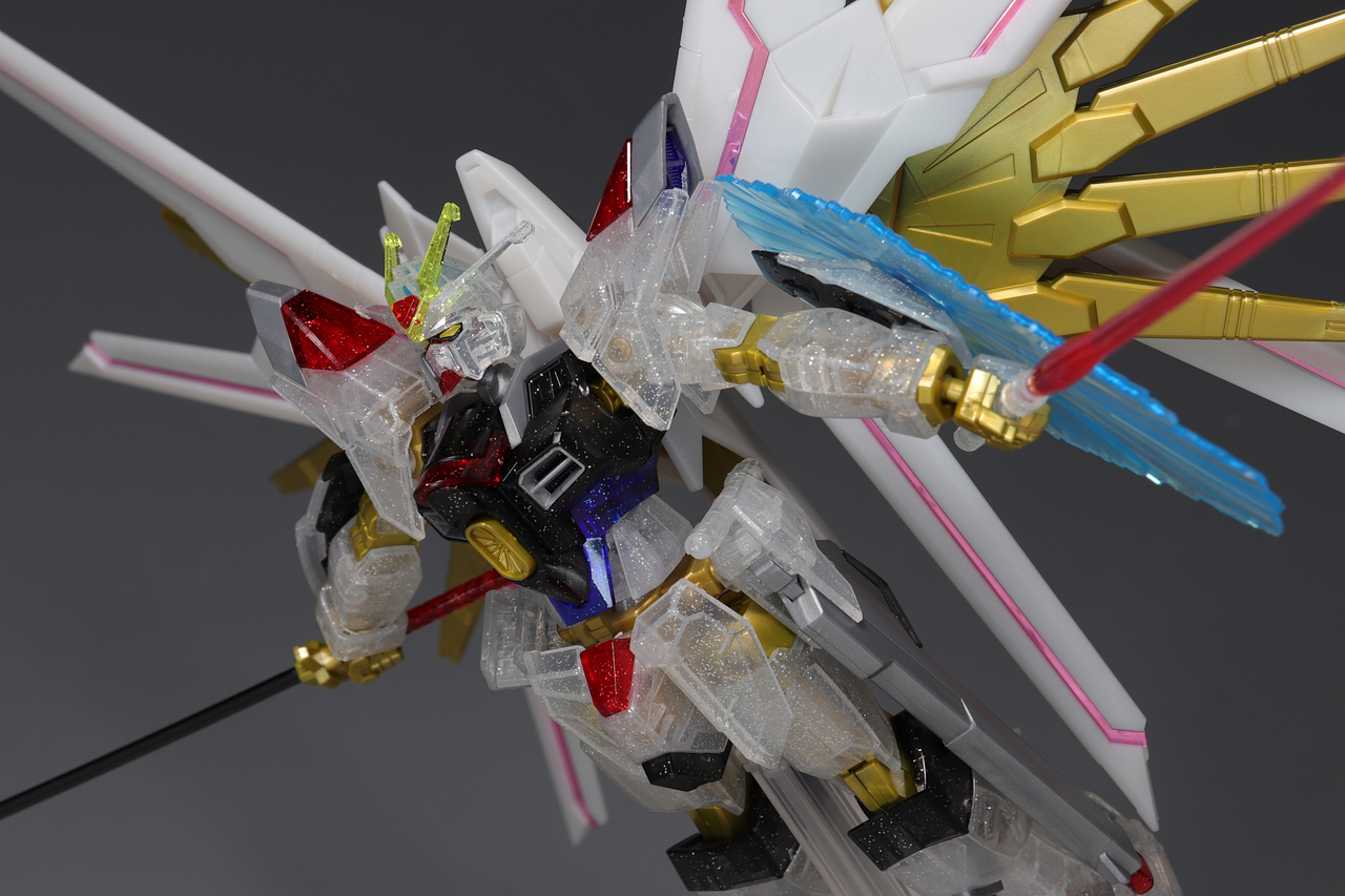 HG マイティーストライクフリーダムガンダム [リミテッドクリア HG マイティーストライクフリーダムガンダム [リミテッドクリア