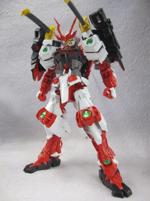 Amazon | MG 1/100 戦国アストレイ頑駄無 (ガンダムビルドファイターズ) | プラモデル 通販