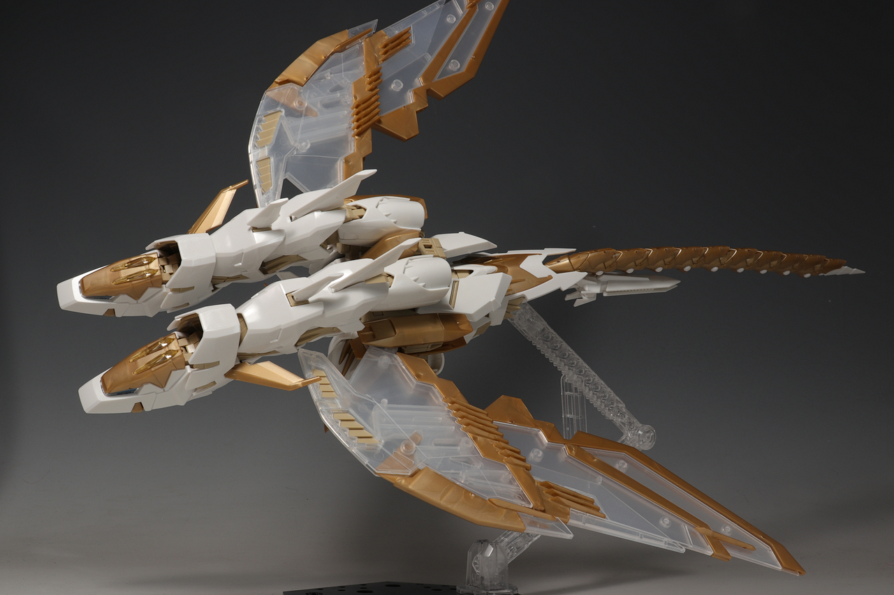 MG ガンダムエピオンEW [CROSS CONTRAST COLORS / CLEAR WHITE MG ガンダムエピオンEW [CROSS CONTRAST COLORS / CLEAR WHITE
