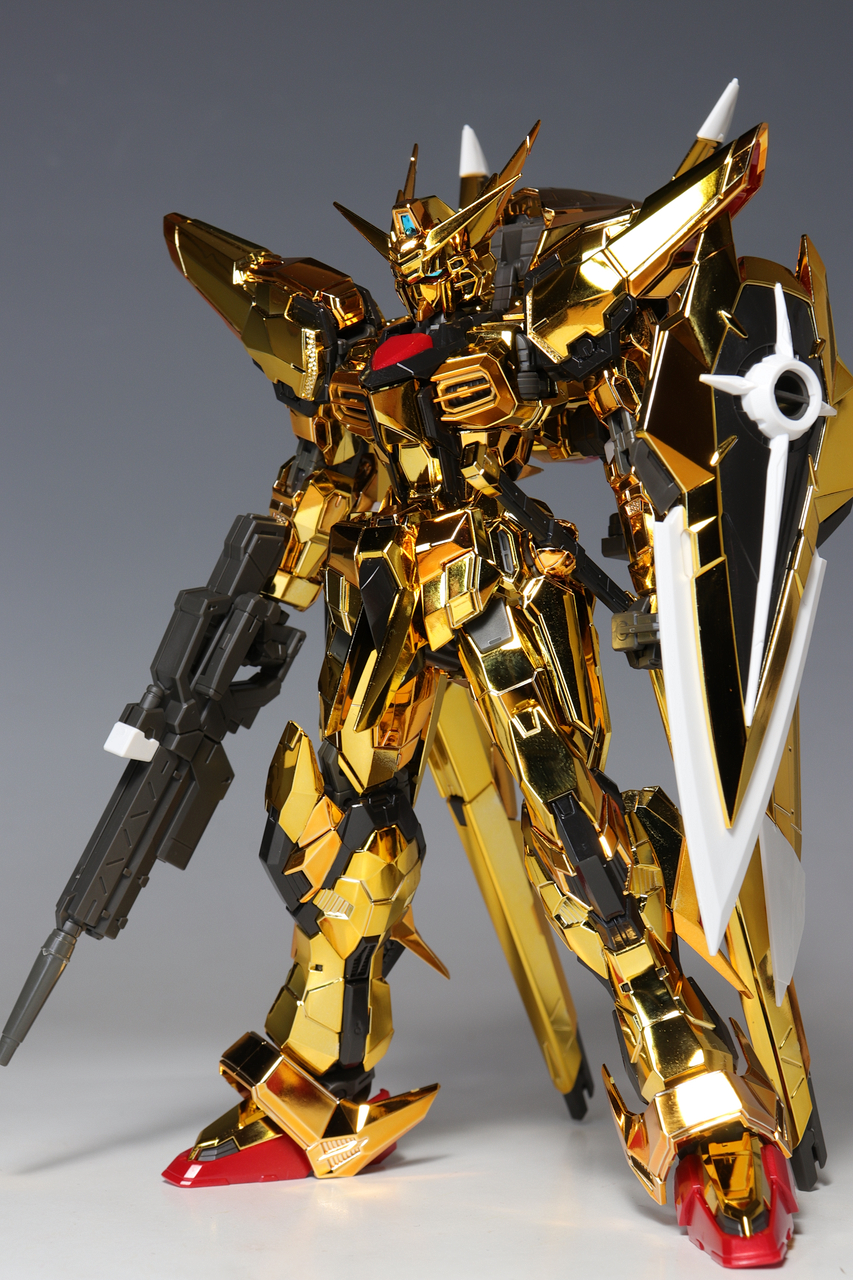 RG アカツキガンダム (オオワシ装備) : デンデロの消失 RG アカツキガンダム (オオワシ装備) : デンデロの消失