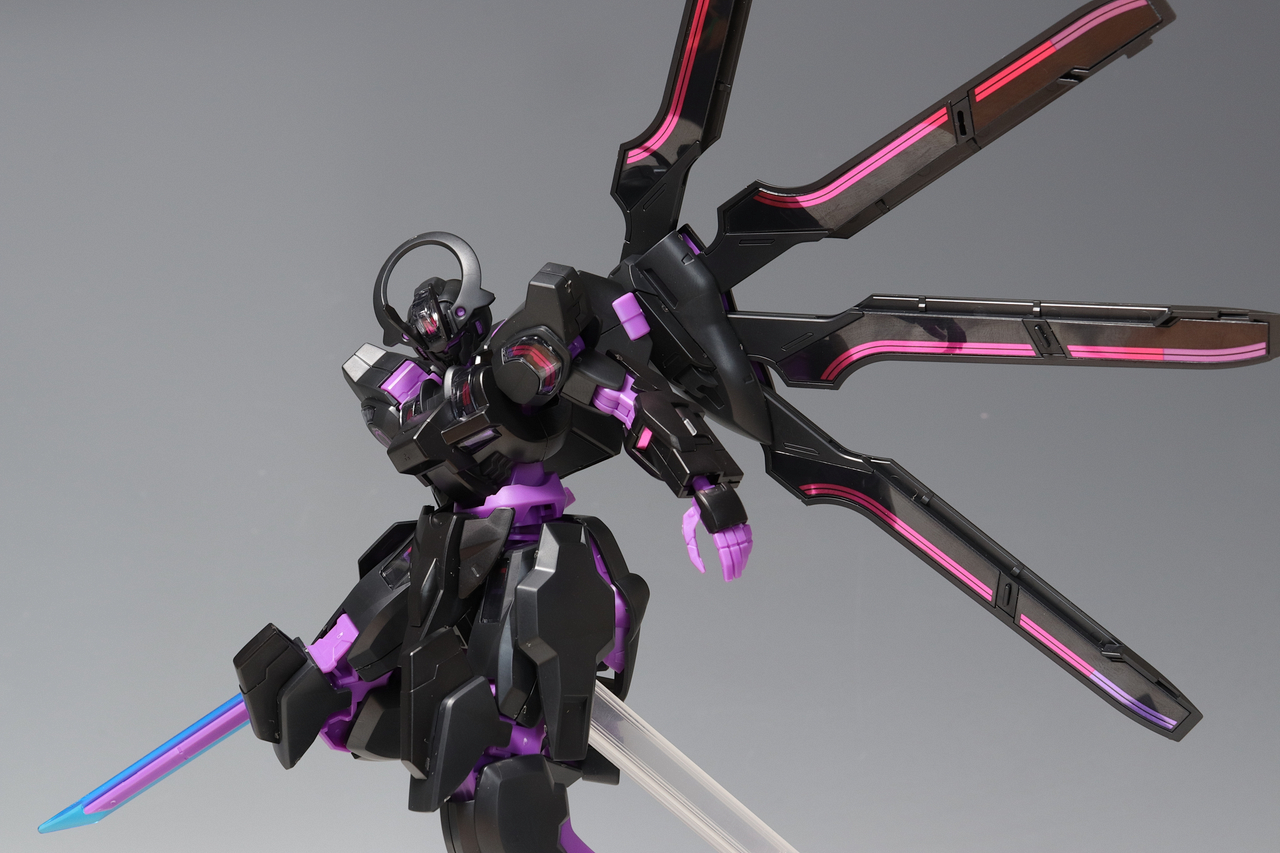 HG ガンダムシュバルゼッテ ［リサーキュレーションカラー/ネオン