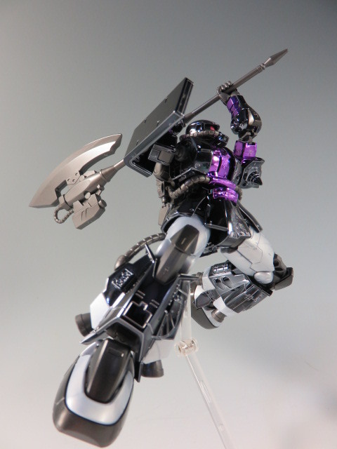 HG 高機動型ザクⅡ 黒い三連星メタリックVer. レビュー : デンデロの消失