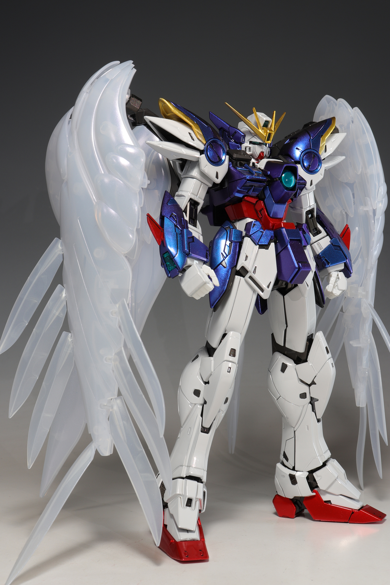 MG ウィングガンダムゼロEW ver.カトキチタニウムフィニッシュ MG ウィングガンダムゼロEW ver.カトキチタニウムフィニッシュ