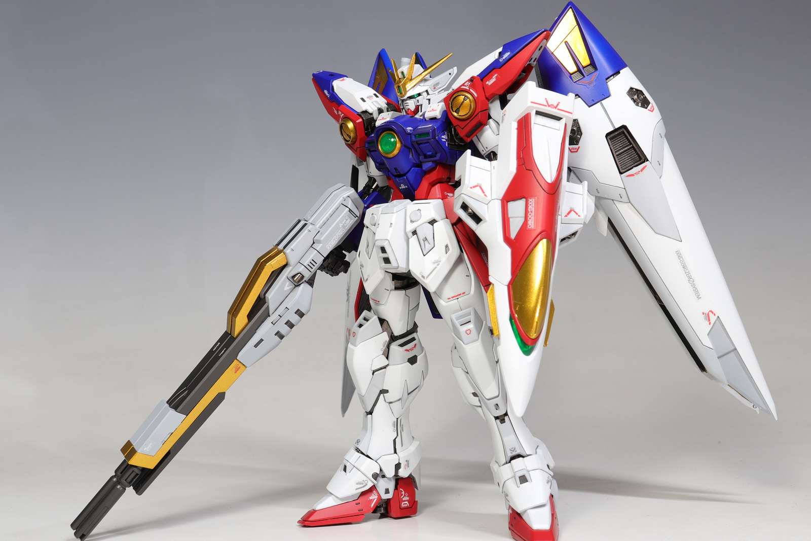 え*つ様 RGウイングガンダムゼロ　全塗装 RG ウイングガンダムゼロ 塗装/完成 : デンデロの消失