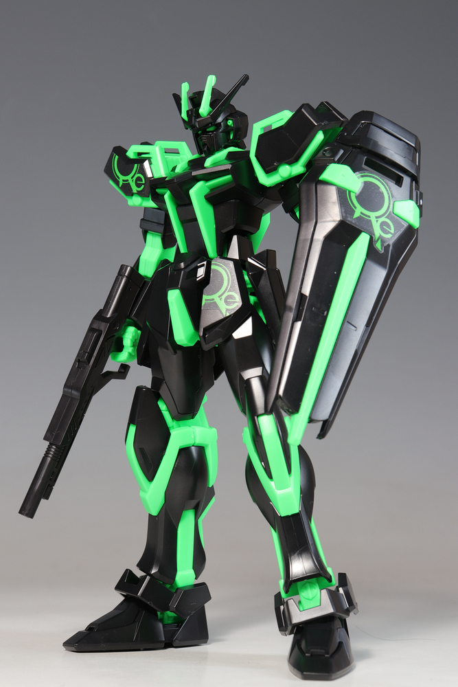 ガンプラ入りラウンドBOX EG ストライクガンダム ［リサーキュ