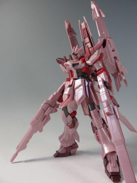 激安正規販売店 HGBF 1/144 Hi-ν ガンダムヴレイブアメイジング Ver.紅 