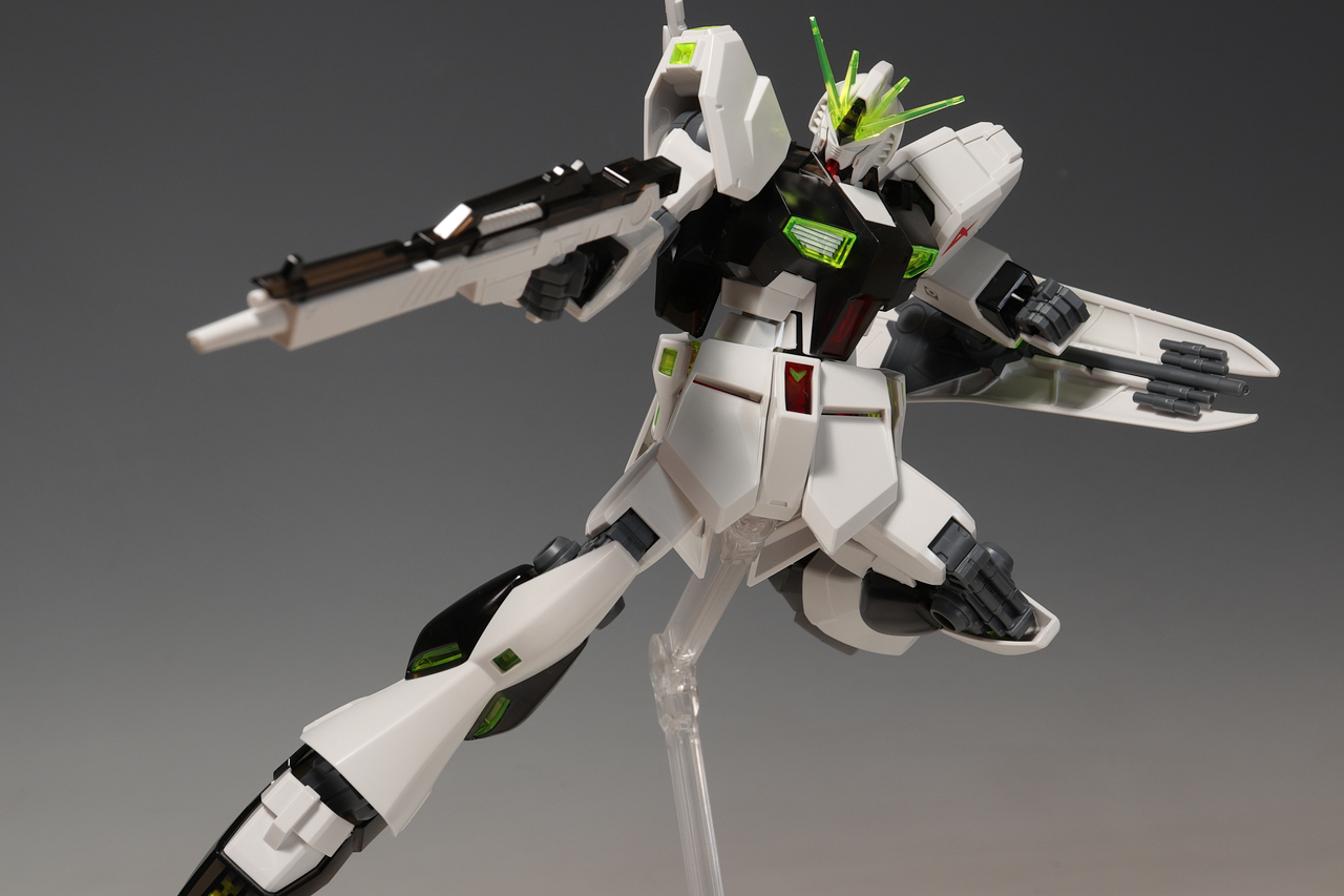 EG νガンダム ソリッドクリア (ガンプラ一番くじ 2024 G賞 EG νガンダム ソリッドクリア (ガンプラ一番くじ 2024 G賞