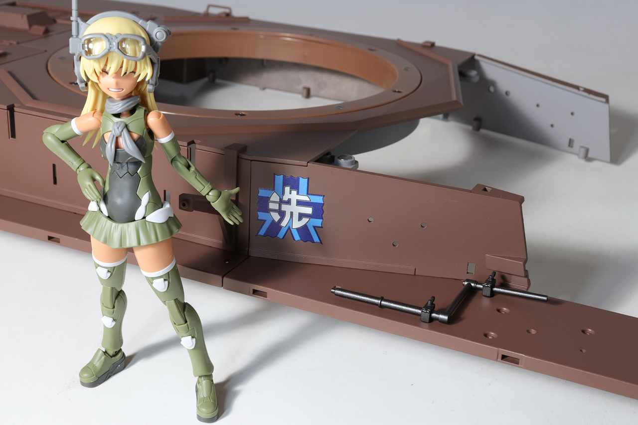 アシェット 週刊ガールズ＆パンツァー IV号戦車H型(D型改)をつくる vol