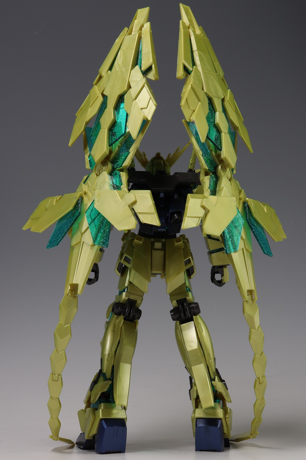ガンダムベース限定 HGUC ユニコーンガンダム3号機フェネクス ガンダムベース限定 HGUC ユニコーンガンダム3号機フェネクス