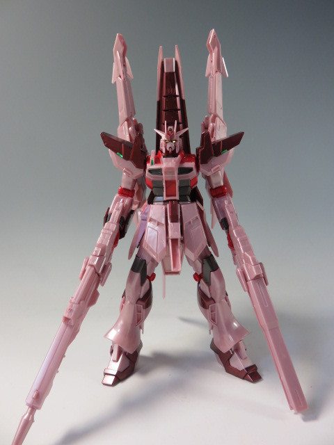 HGBF Hi-νガンダムヴレイブアメイジング Ver.紅の彗星 レビュー